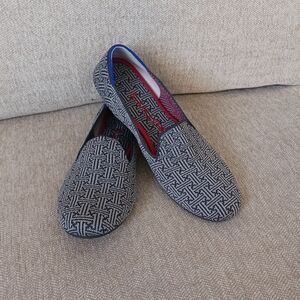 Rothy's gray and charcoal grid flat shoes